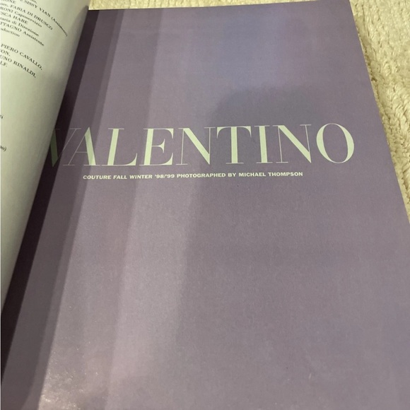 Vogue Couture Italia Alta Moda September 1998  Numero 577 - Picture 3 of 6